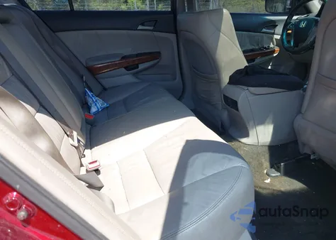 2011 Honda Accord 2.4 Ex-L z USA, uszkodzony, nr VIN 1HGCP2F80BA021494